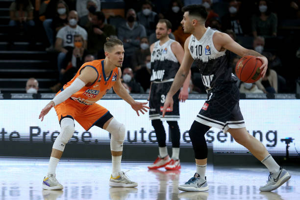 鲁麾下的球 鲁麾下的球