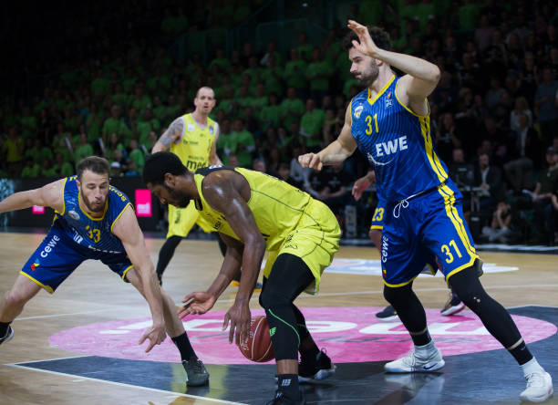 估的内线轮 估的内线轮